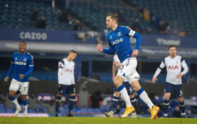 为何乌度卡 为何乌度卡